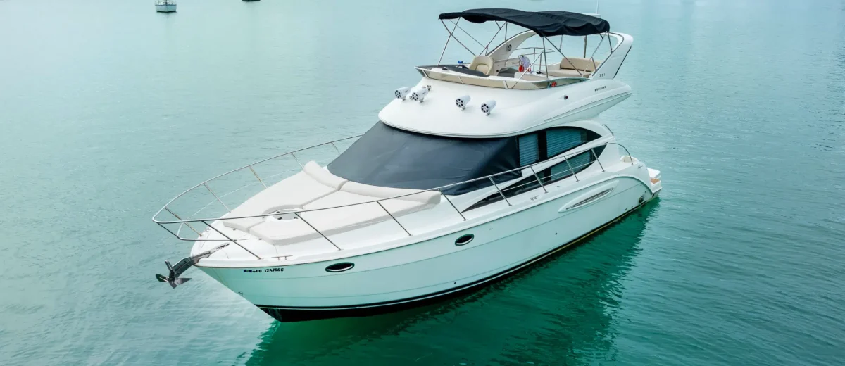 Meridian 42 - Bruschi Boat Rental 3